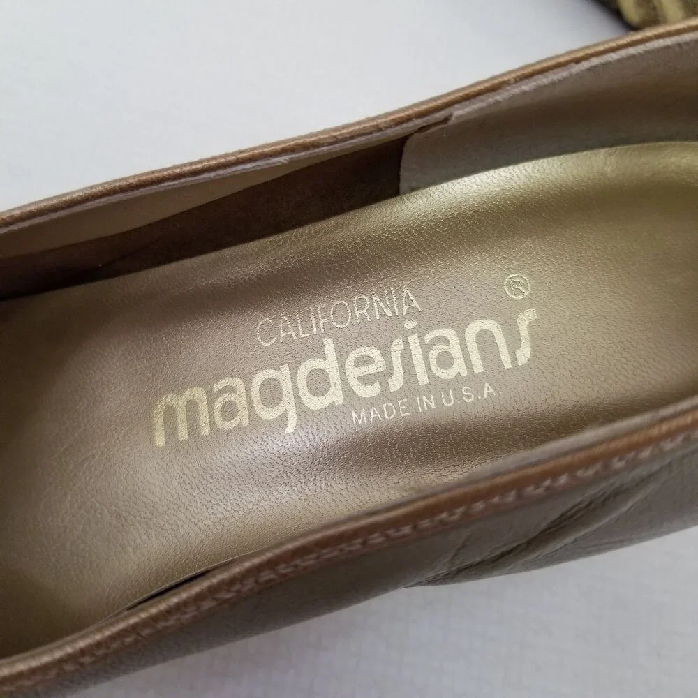 Magdesians 10N Gold Metallic Wedge Heels USA Vintage Slip On‎ Costume Retro